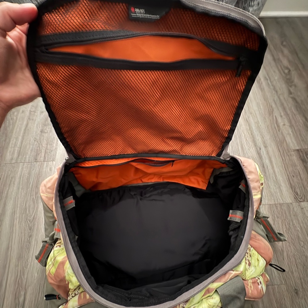 Delsey Duffle - Picture 6 of 8